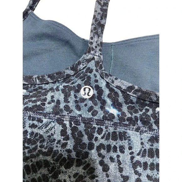 Lululemon Flow Y Bra Long Line Nulu *Light Support, B/C Cup Indigo Lace Starligh - Picture 7 of 7